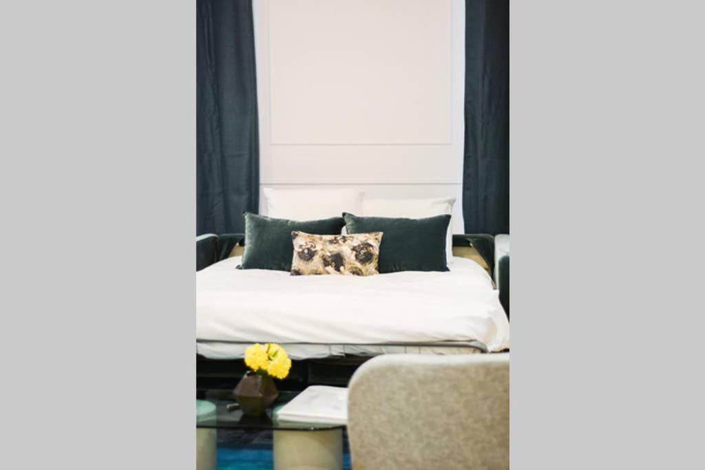 Amazing 10Bed In The Heart Of Le Marais And Suprises... Apartamento París Exterior foto